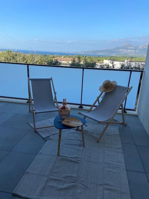 Exceptionnelle Vue Mer Calvi - Piscine - T2 Exterior foto